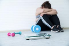 <b>减肥食物含有毒、无害成分！“快速瘦身”</b>